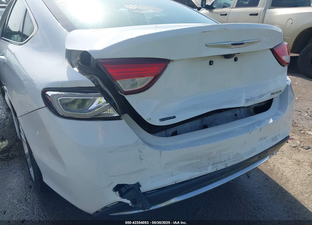2016 CHRYSLER 200 LIMITED VIN: 1C3CCCAB6GN152517