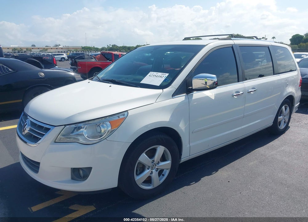 2012 VOLKSWAGEN ROUTAN SEL PREMIUM VIN: 2C4RVADG2CR120642