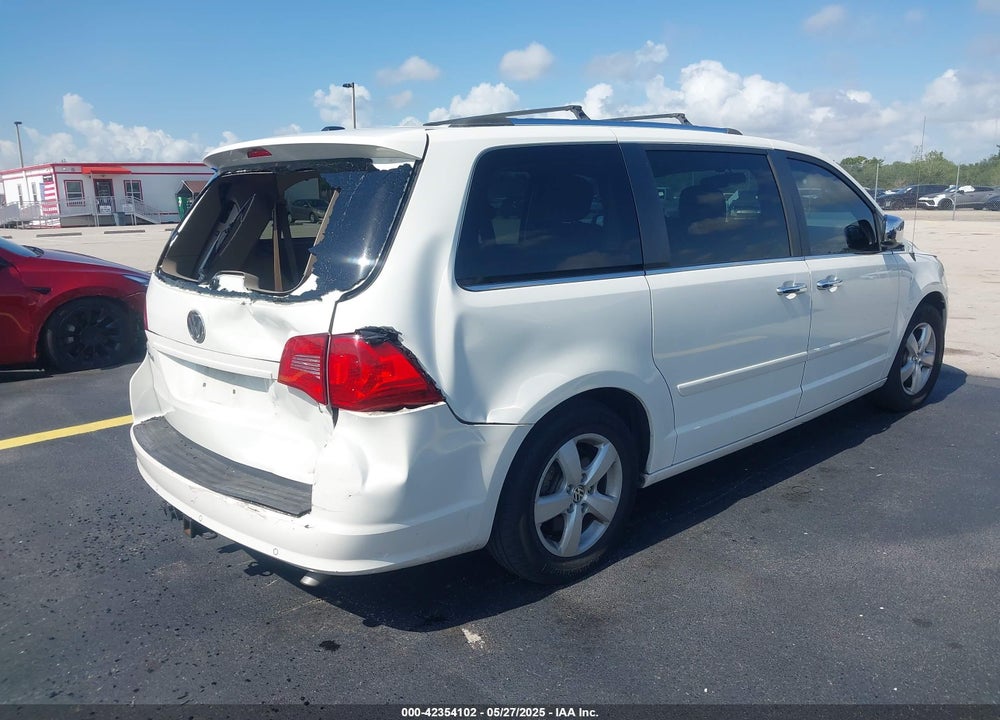 2012 VOLKSWAGEN ROUTAN SEL PREMIUM VIN: 2C4RVADG2CR120642