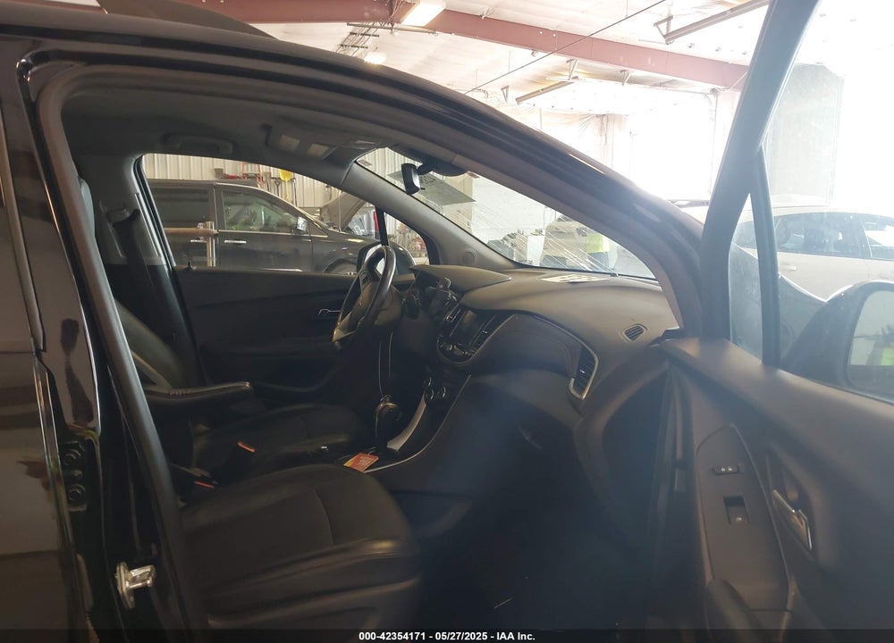 2021 CHEVROLET TRAX VIN: KL7CJPSB0MB346011