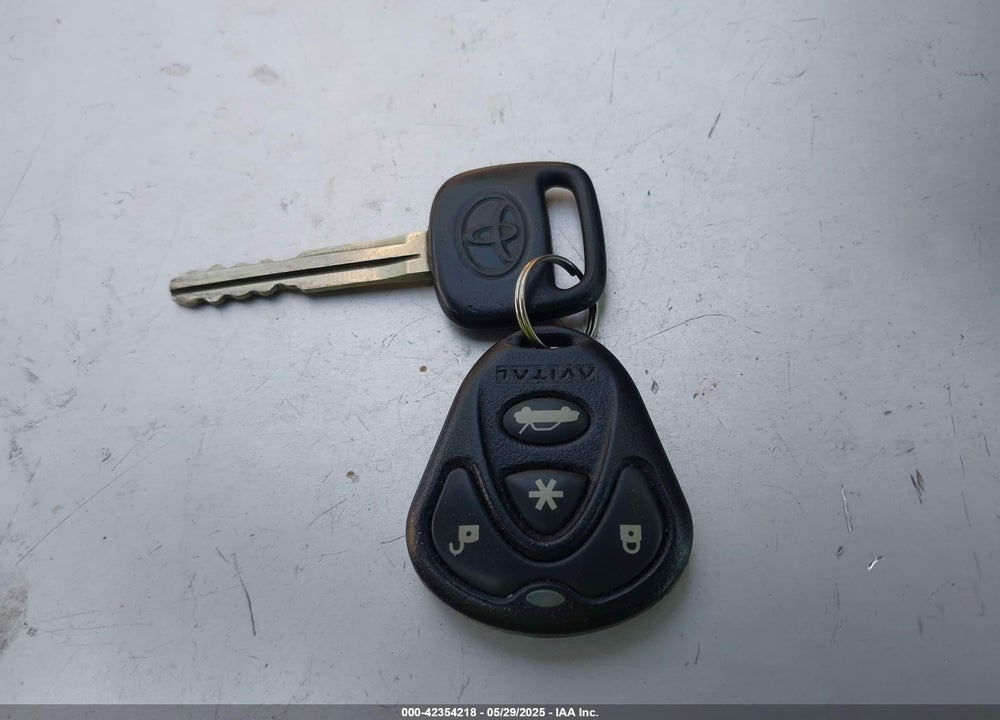 1999 TOYOTA CAMRY LE VIN: JT2BG22K1X0369726