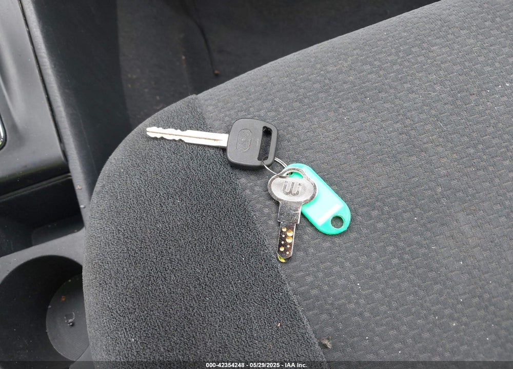 2004 TOYOTA COROLLA S VIN: 1NXBR32E94Z201057
