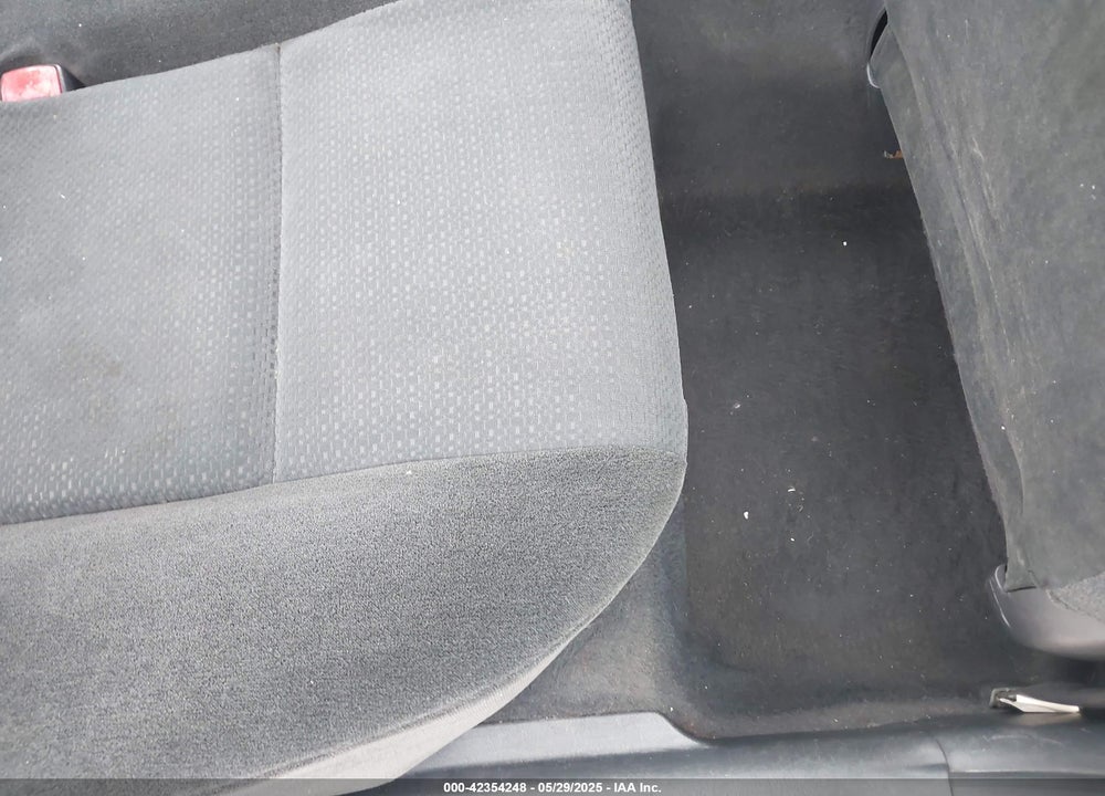 2004 TOYOTA COROLLA S VIN: 1NXBR32E94Z201057