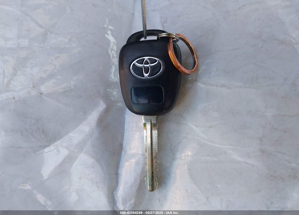 2015 TOYOTA COROLLA L/LE/LE PLUS/LE PREMIUM/S/S PLUS/S PREMIUM VIN: 5YFBURHE6FP258670