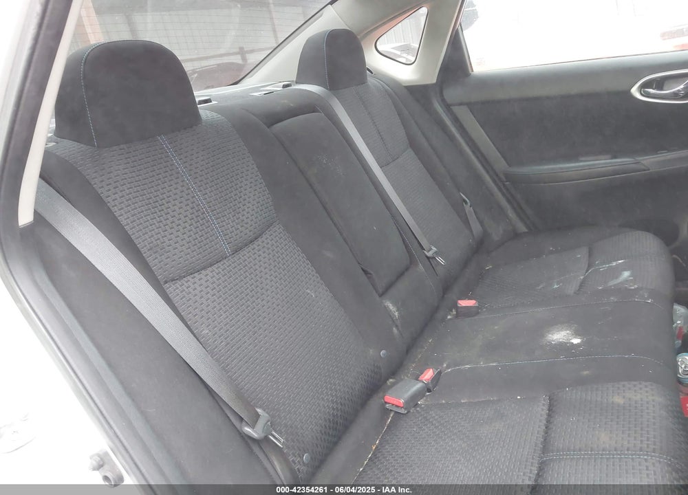 2016 NISSAN SENTRA VIN: 3N1AB7AP7GY241852
