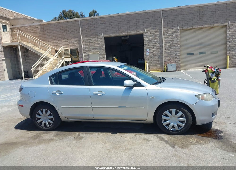 2008 MAZDA 3 VIN: JM1BK12F081832051