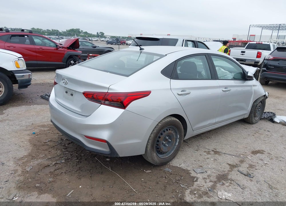 2019 HYUNDAI ACCENT VIN: 3KPC24A32KE049945