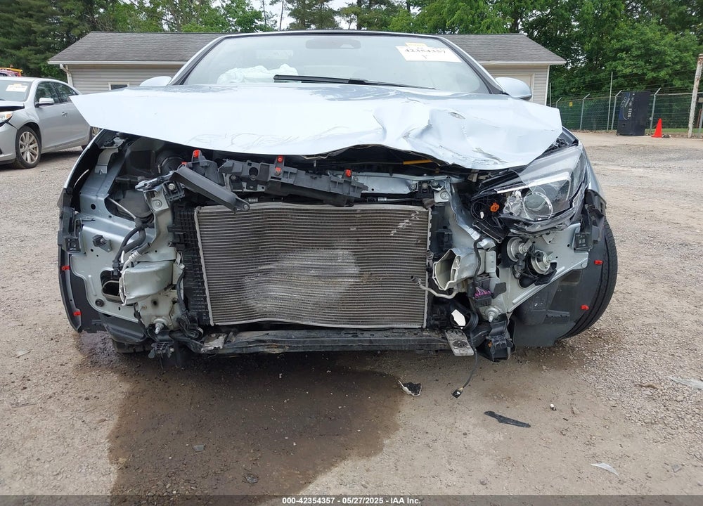 2019 BUICK CASCADA VIN: W04WH3N5XKG370238