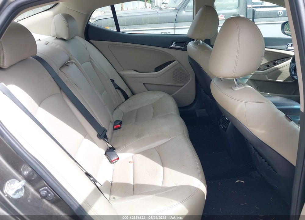 2013 KIA OPTIMA VIN: 5XXGN4A72DG213801