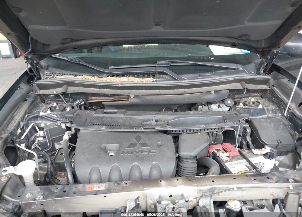2018 MITSUBISHI OUTLANDER ES VIN: JA4AZ2A3XJZ007219