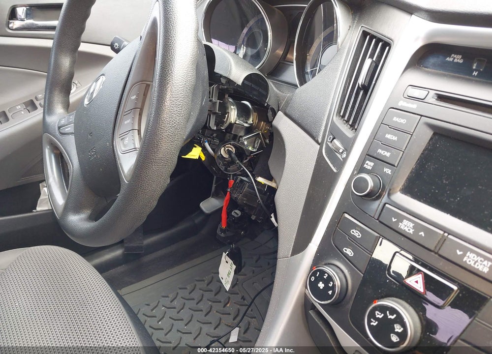 2014 HYUNDAI SONATA VIN: 5NPEB4ACXEH922754