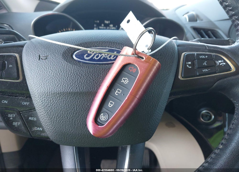 2017 FORD ESCAPE TITANIUM VIN: 1FMCU0JD6HUE69547
