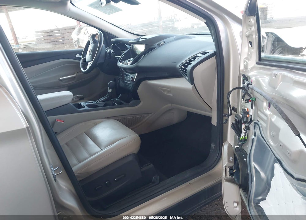 2017 FORD ESCAPE TITANIUM VIN: 1FMCU0JD6HUE69547