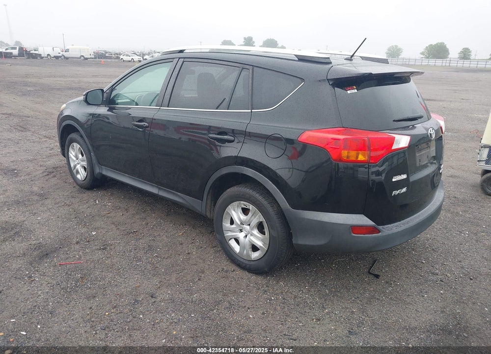 2015 TOYOTA RAV4 VIN: 2T3BFREV1FW366859