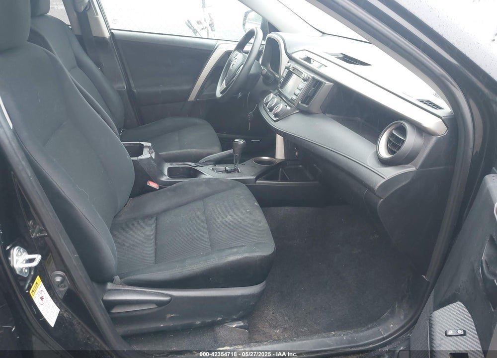2015 TOYOTA RAV4 VIN: 2T3BFREV1FW366859