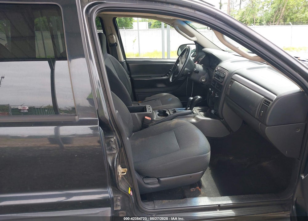 2004 JEEP GRAND CHEROKEE LAREDO VIN: 1J8GW48S54C145400