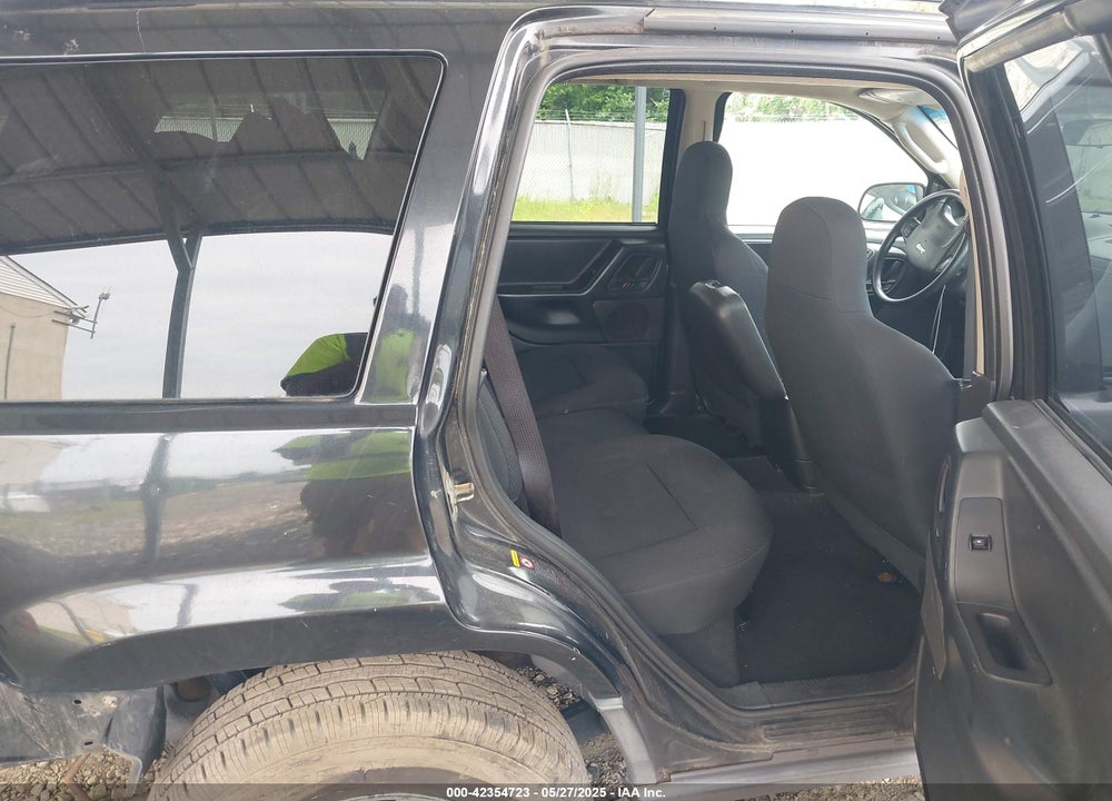 2004 JEEP GRAND CHEROKEE LAREDO VIN: 1J8GW48S54C145400