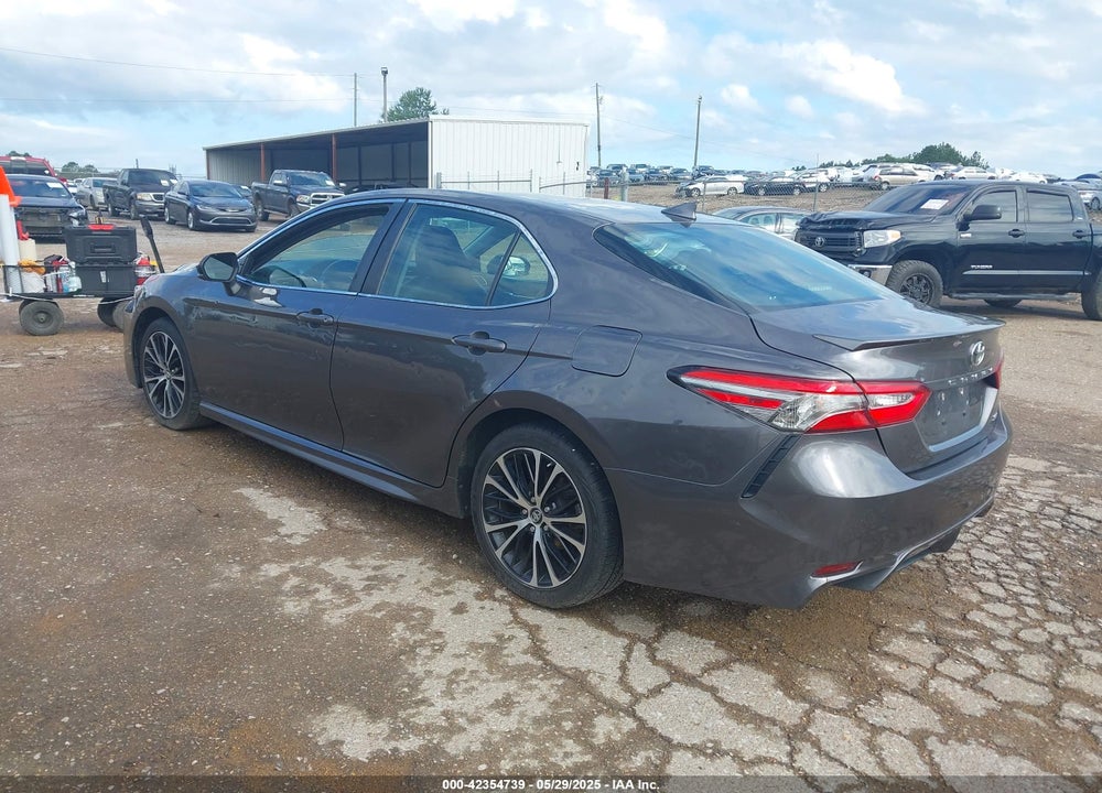 2019 TOYOTA CAMRY VIN: 4T1B11HK8KU201766