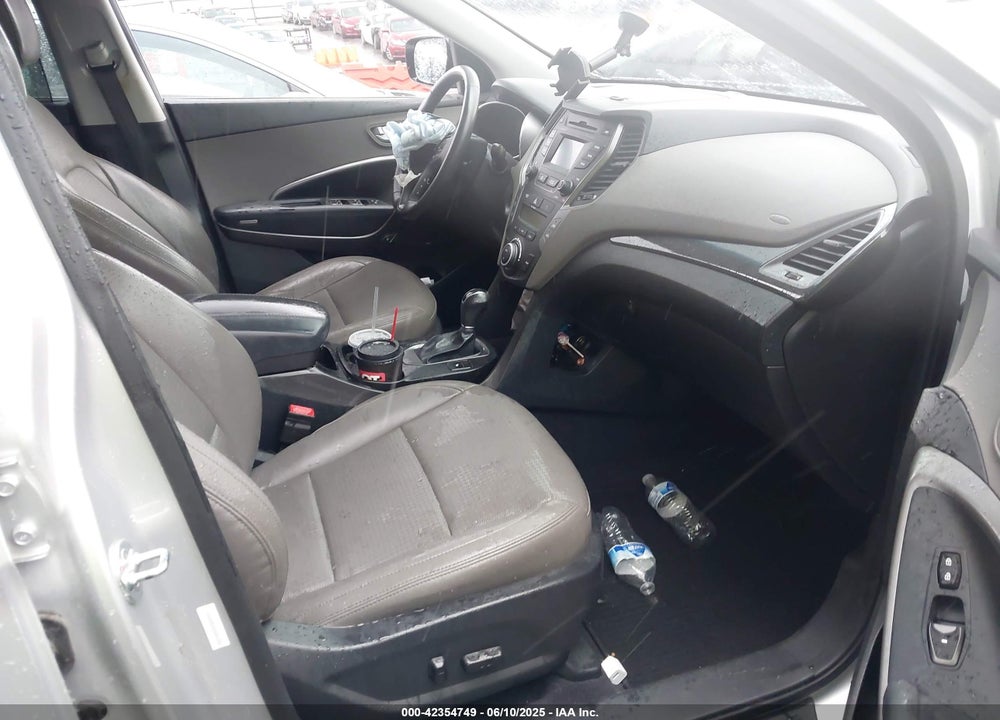 2014 HYUNDAI SANTA FE VIN: 5XYZU3LB5EG201355