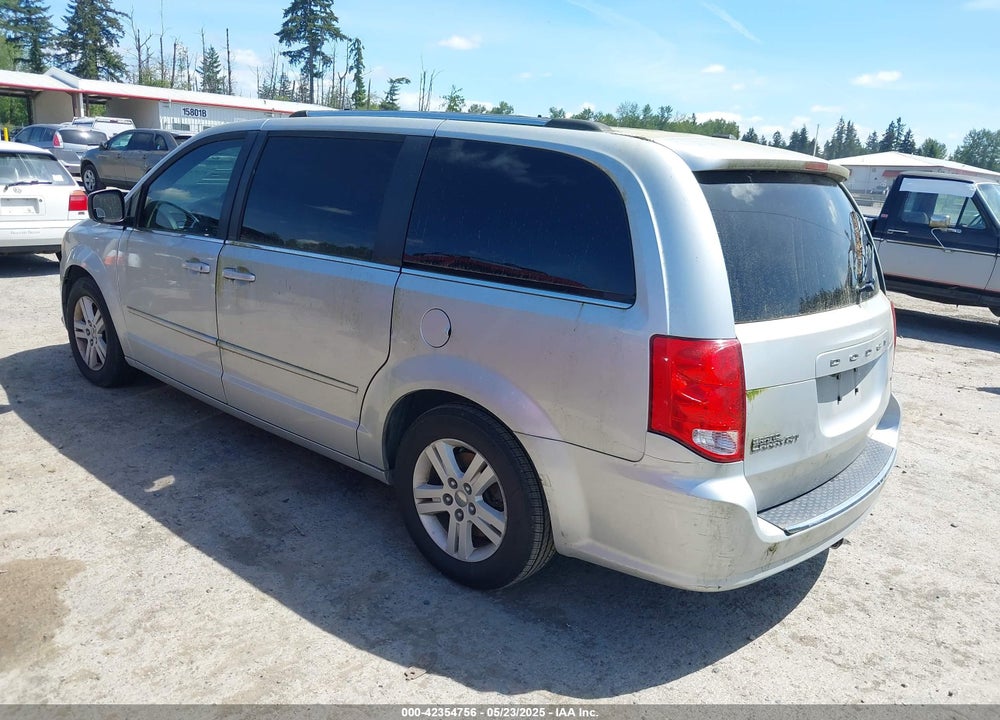 2012 DODGE GRAND CARAVAN CREW VIN: 2C4RDGDG8CR131022