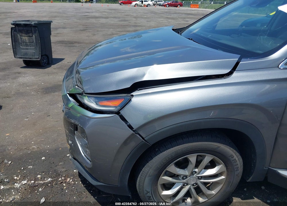 2019 HYUNDAI SANTA FE VIN: 5NMS23AD9KH085266
