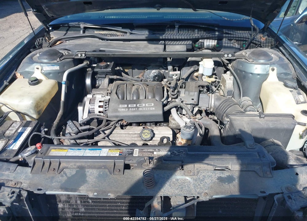 1994 BUICK PARK AVENUE VIN: 1G4CW52L5RH623883