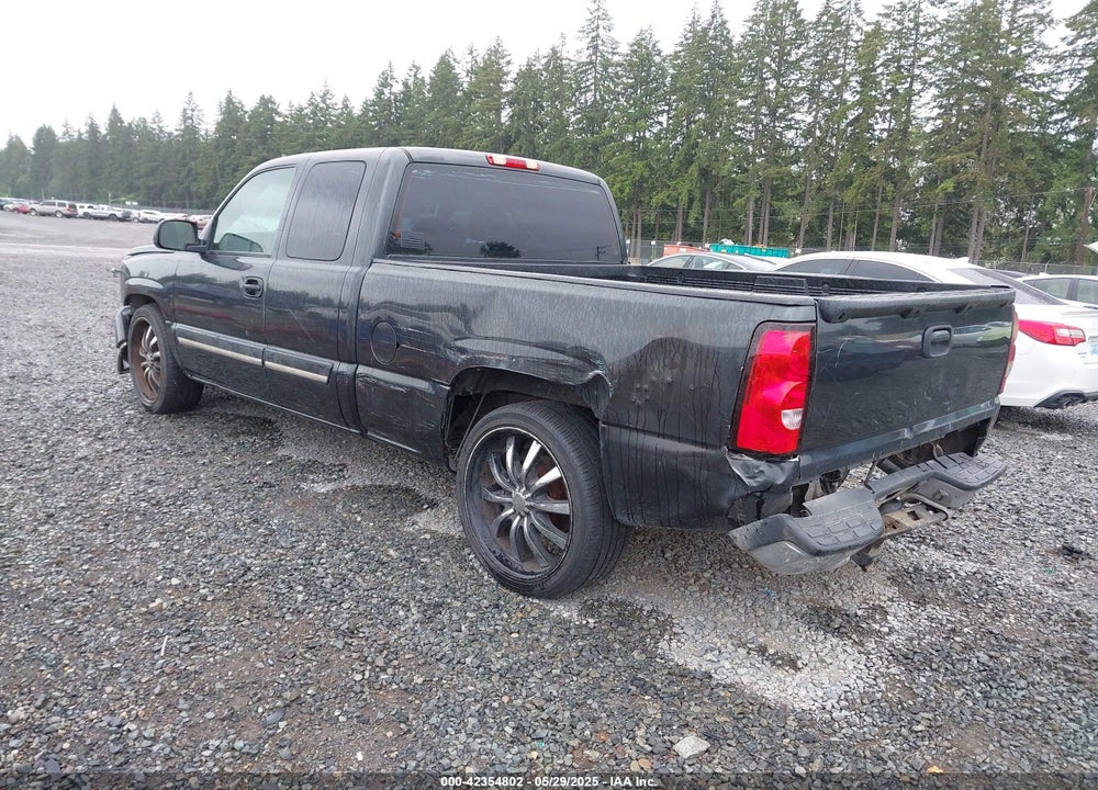 2004 CHEVROLET SILVERADO 1500 LS VIN: 2GCEC19V041138875