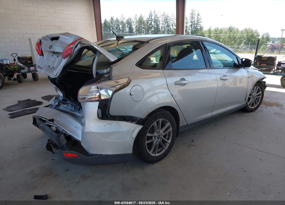 2016 FORD FOCUS VIN: 1FADP3F27GL338923