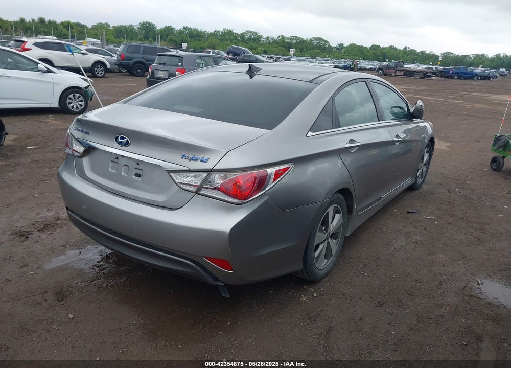 2012 HYUNDAI SONATA HYBRID VIN: KMHEC4A43CA025040