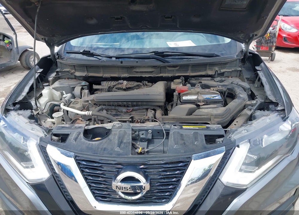 2017 NISSAN ROGUE VIN: JN8AT2MV8HW267770