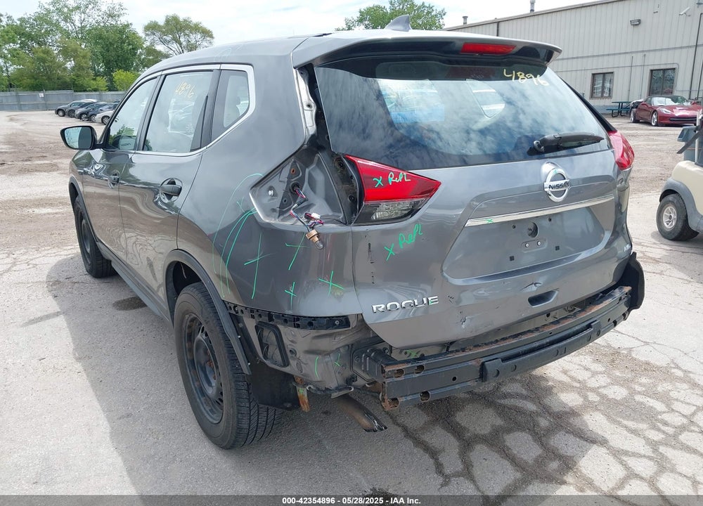 2017 NISSAN ROGUE VIN: JN8AT2MV8HW267770