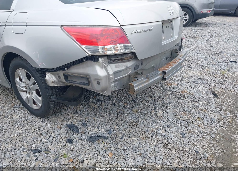2010 HONDA ACCORD VIN: 1HGCP2F41AA048926
