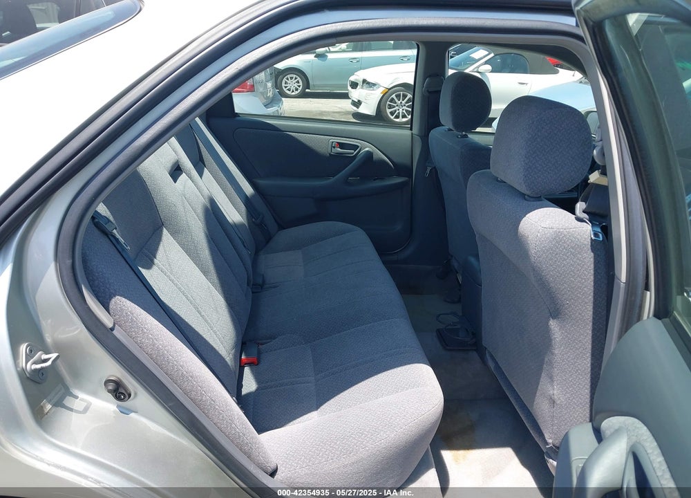 2000 TOYOTA CAMRY LE V6 VIN: JT2BF22K2Y0260535