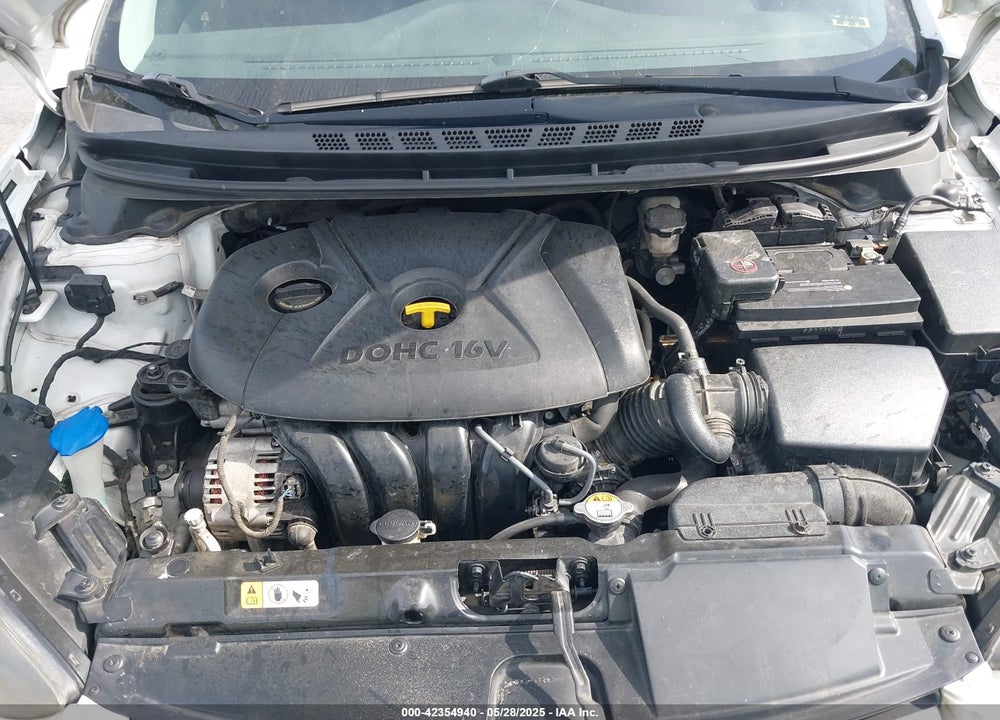 2015 HYUNDAI ELANTRA SE VIN: 5NPDH4AE9FH584650