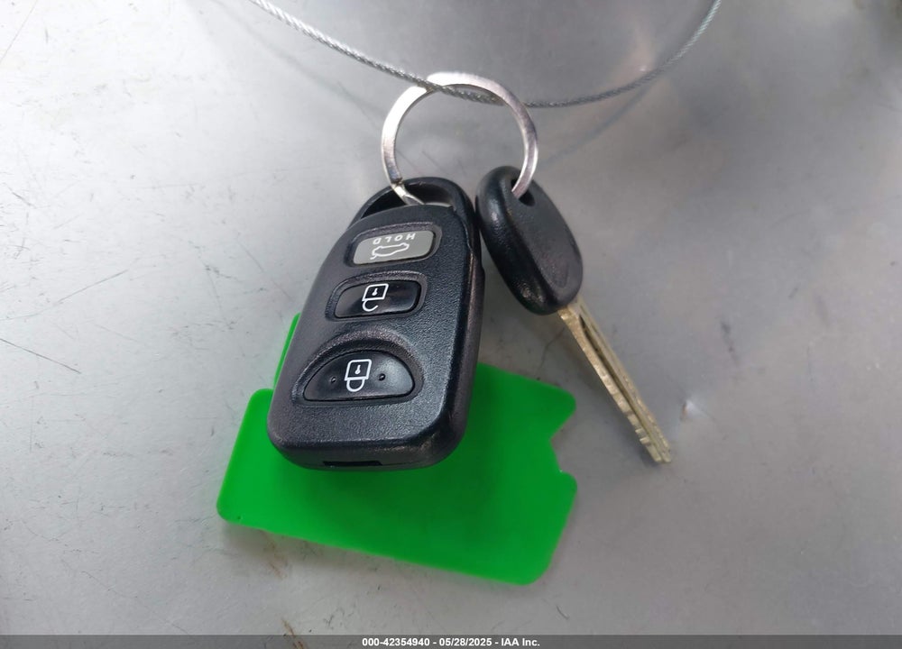 2015 HYUNDAI ELANTRA SE VIN: 5NPDH4AE9FH584650
