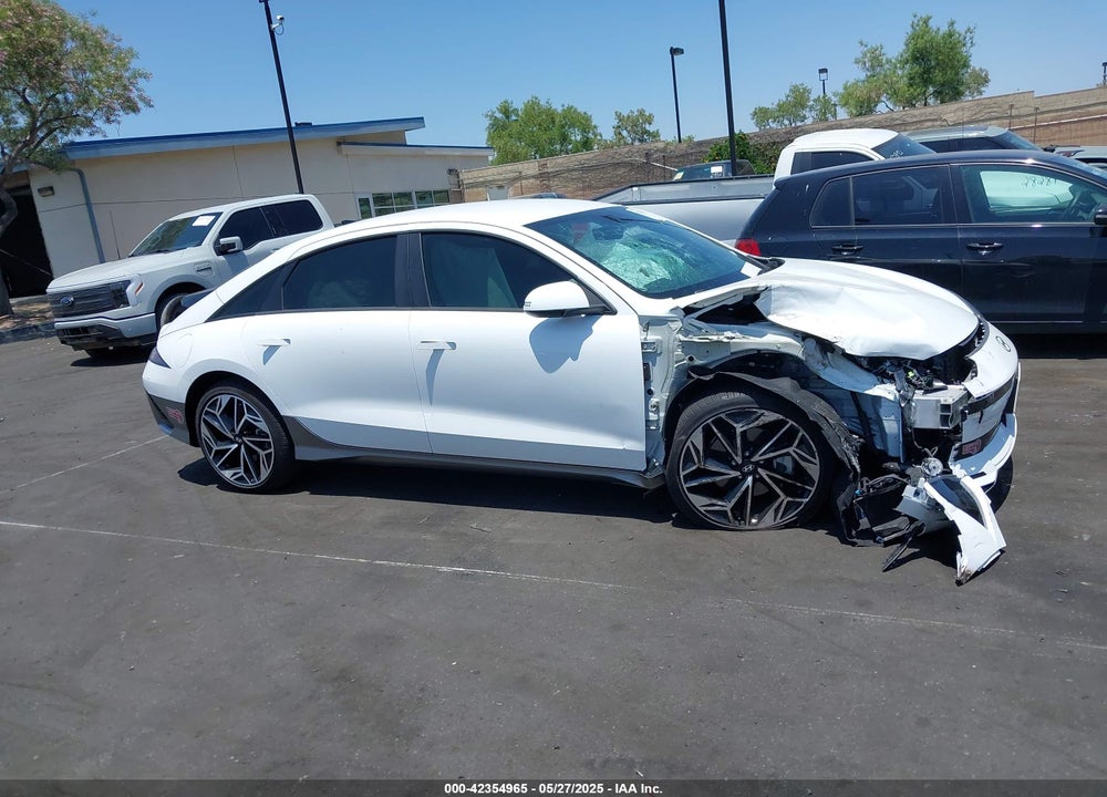 2024 HYUNDAI IONIQ 6 VIN: KMHM34ACXRA070214