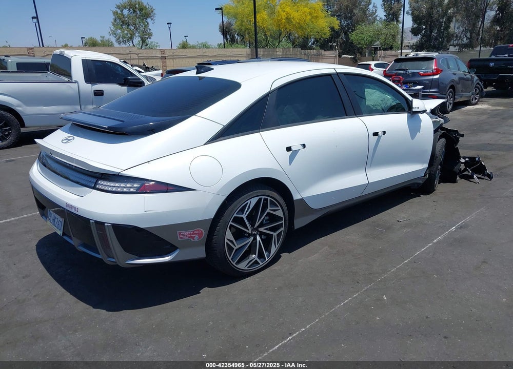 2024 HYUNDAI IONIQ 6 VIN: KMHM34ACXRA070214