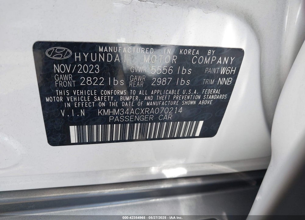 2024 HYUNDAI IONIQ 6 VIN: KMHM34ACXRA070214