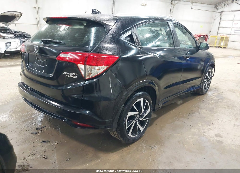 2020 HONDA HR-V VIN: 3CZRU6H19LM727032