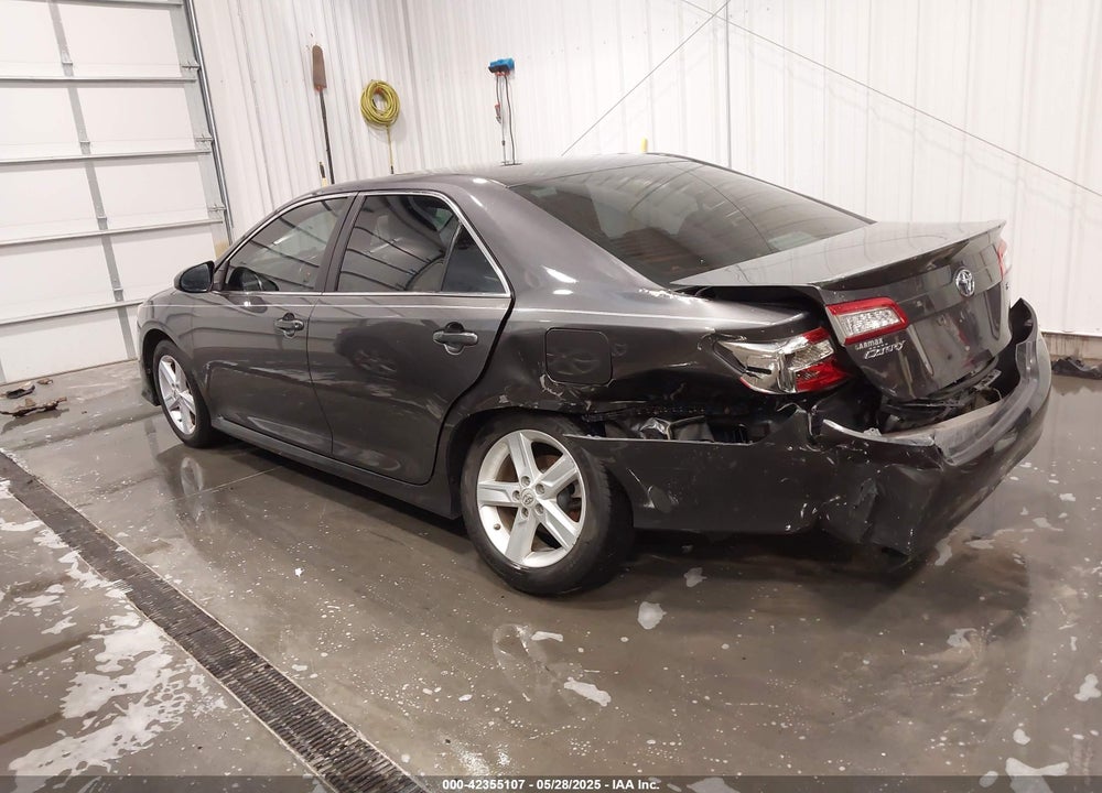 2013 TOYOTA CAMRY VIN: 4T1BF1FK4DU657674
