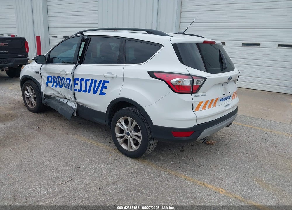 2018 FORD ESCAPE VIN: 1FMCU0GD1JUA76018