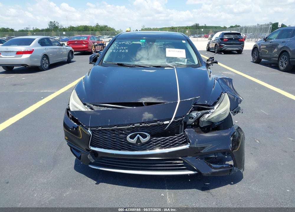 2017 INFINITI QX30 VIN: SJKCH5CP5HA016631