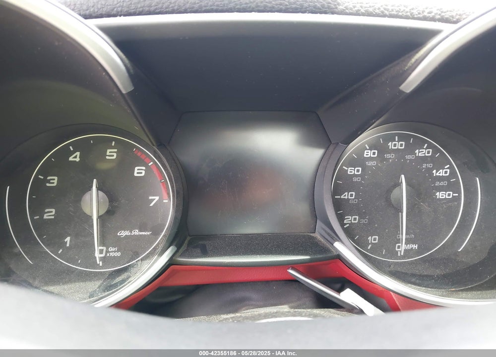 2018 ALFA ROMEO GIULIA VIN: ZARFAEEN8J7583814