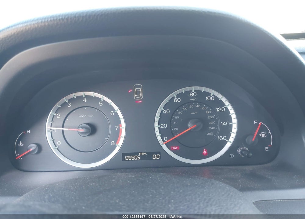 2011 HONDA ACCORD 2.4 LX VIN: 1HGCP2E31BA009277