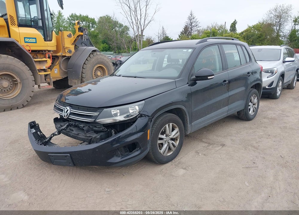2015 VOLKSWAGEN TIGUAN S VIN: WVGBV7AX6FW575879