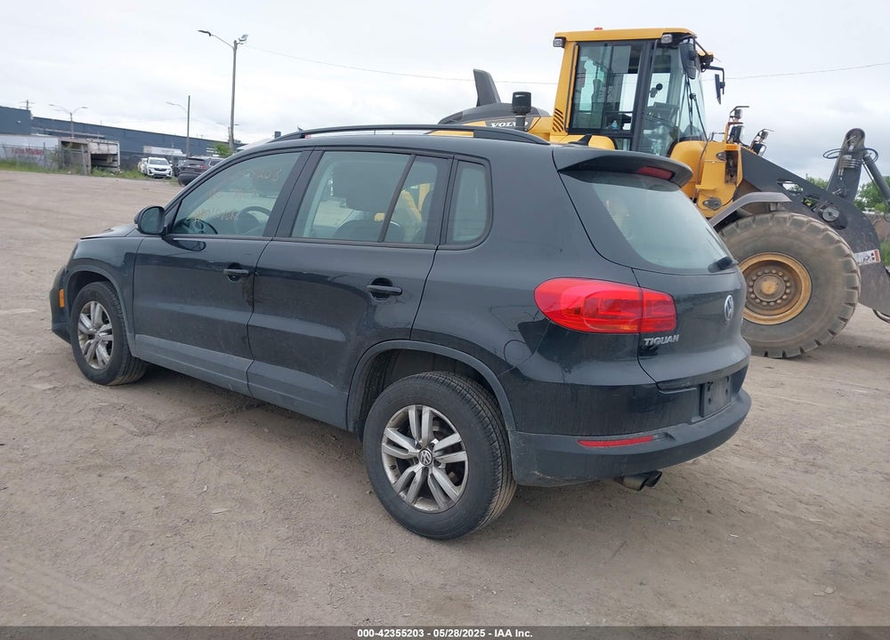 2015 VOLKSWAGEN TIGUAN S VIN: WVGBV7AX6FW575879