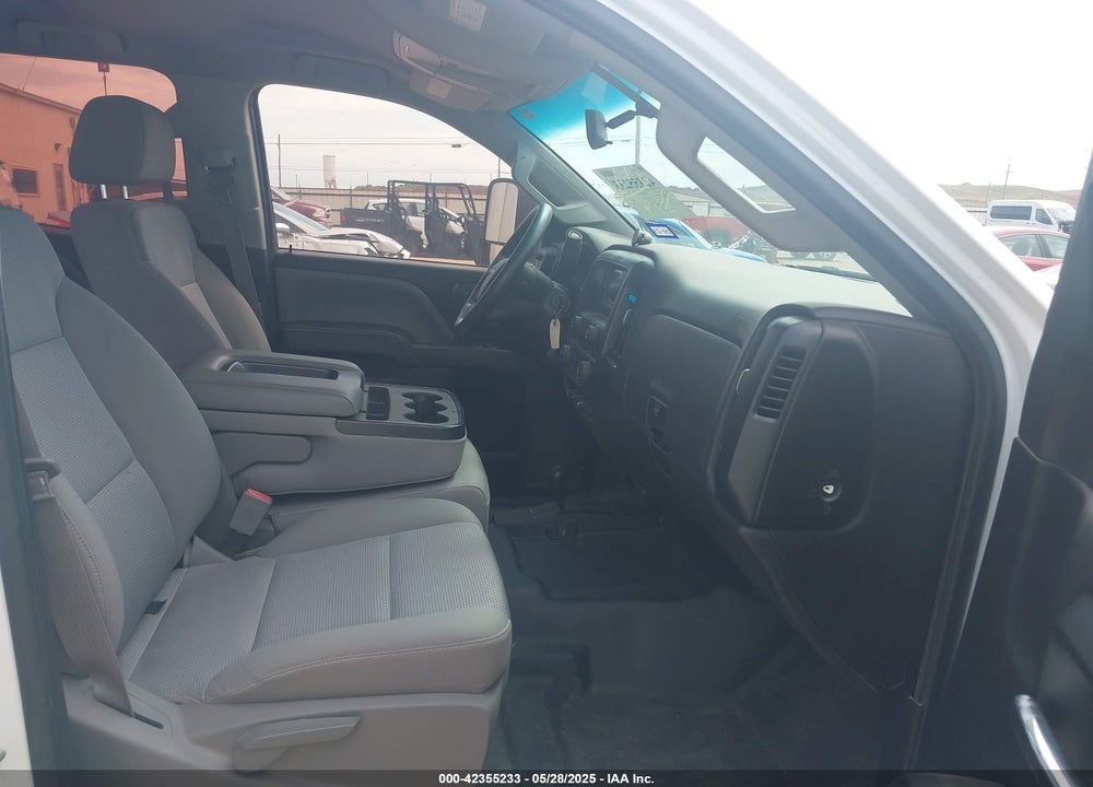 2015 CHEVROLET SILVERADO 2500HD VIN: 1GC2KUEG9FZ145624
