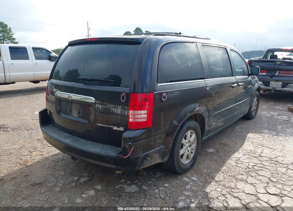 2010 CHRYSLER TOWN & COUNTRY VIN: 2A4RR2D1XAR391221