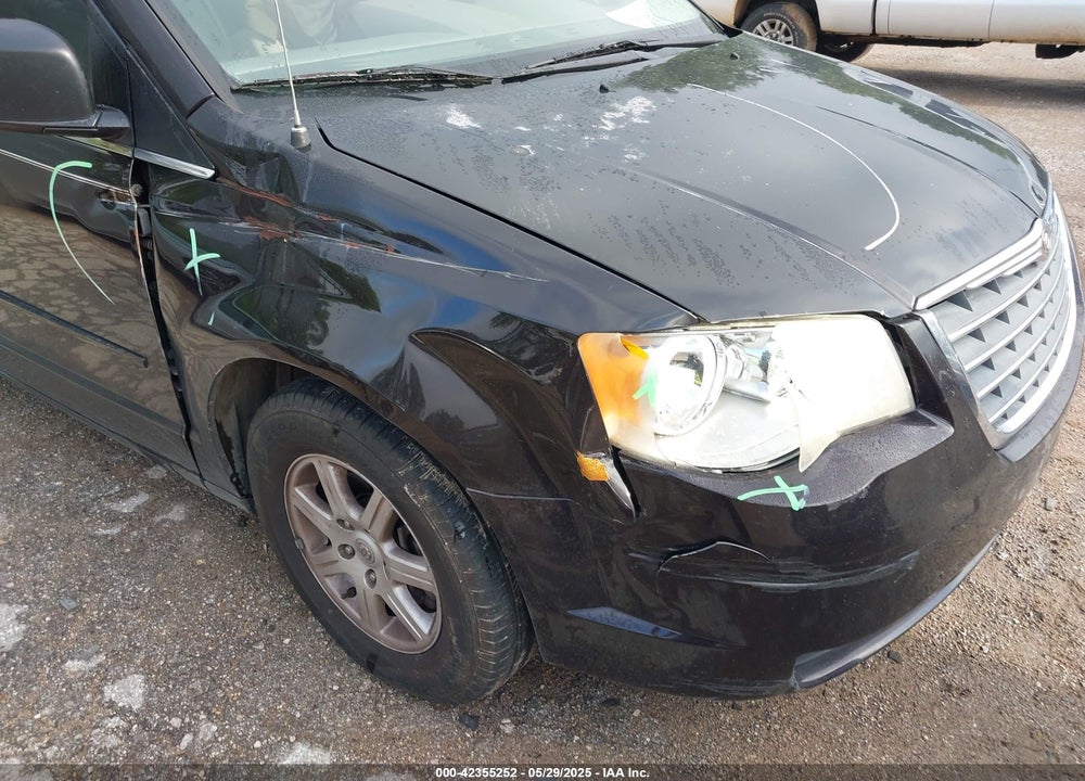 2010 CHRYSLER TOWN & COUNTRY VIN: 2A4RR2D1XAR391221
