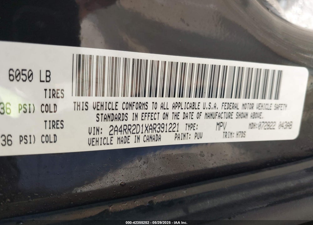 2010 CHRYSLER TOWN & COUNTRY VIN: 2A4RR2D1XAR391221